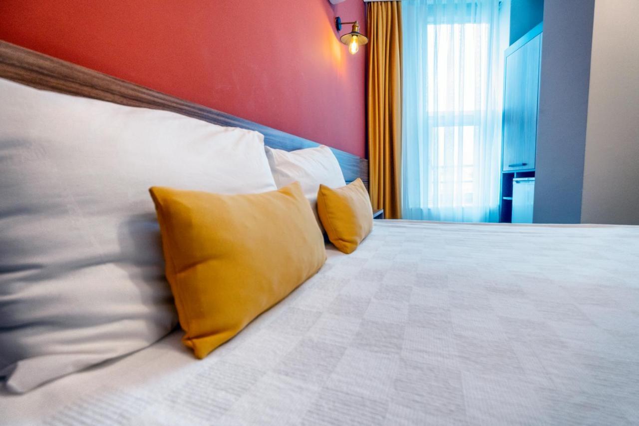 Aparthotel Terra Rossa Antalia Esterno foto